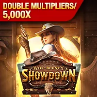 Game thủ chuyên nghiệp đang thi đấu Esports trên máy tính cao cấp